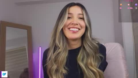 Snapshot of missmonaco chatting on 11/14/25, 03:27 Emma Rivera online show from 11/14/25, 03:27