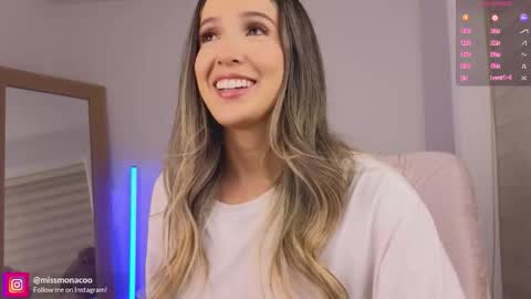 Snapshot of missmonaco chatting on 12/05/25, 03:26 Emma Rivera online show from 12/05/25, 03:26