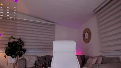 Snapshot of missmontana1 chatting on 02/10/26, 11:20 Carla online show from 02/10/26, 11:20