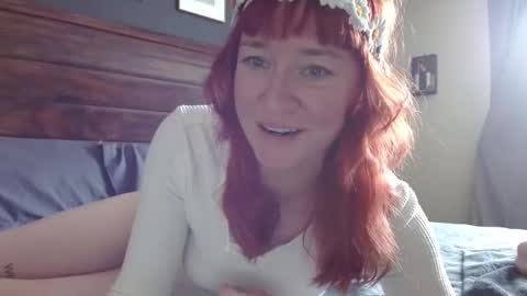 Snapshot of missmoonmagic13 chatting on 05/01/26, 09:30 Maxxx online show from 05/01/26, 09:30