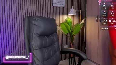 Naomi online show from 09/24/25, 03:21