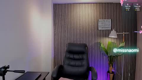 Naomi online show from 10/01/25, 05:30