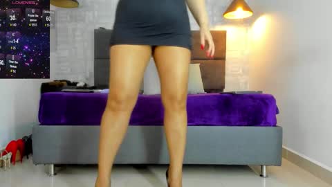 Snapshot of missnatash_ chatting on 11/18/25, 03:27 Missnatash online show from 11/18/25, 03:27