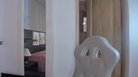 insta miss nickeloo online show from 01/15/25, 06:29