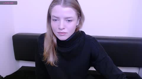 Olivia online show from 12/11/24, 09:19