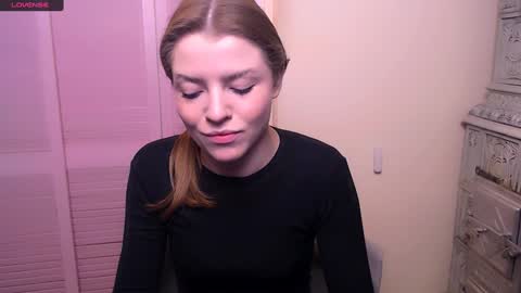 Olivia online show from 12/22/24, 07:44