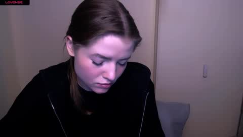 Olivia online show from 02/22/25, 12:08