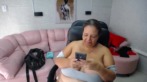 Penelope online show from 01/23/25, 03:54