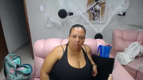 Penelope online show from 10/31/25, 12:17