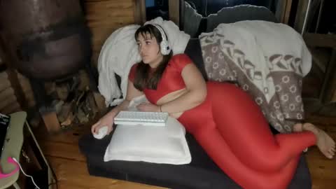 Snapshot of misspink152015 chatting on 02/19/25, 02:44 sarah online show from 02/19/25, 02:44