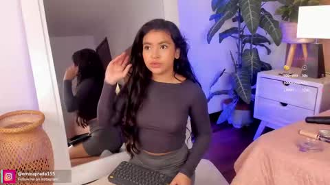 Emma Prada online show from 09/27/25, 11:48