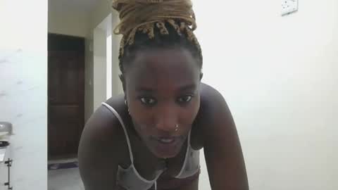 Snapshot of missprettygal chatting on 03/15/26, 09:32 pretty gal online show from 03/15/26, 09:32
