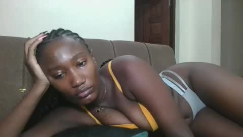 Snapshot of missprettygal chatting on 04/06/26, 04:41 pretty gal online show from 04/06/26, 04:41