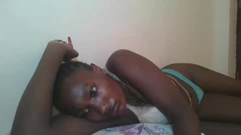 Snapshot of missprettygal chatting on 05/25/26, 01:50 pretty gal online show from 05/25/26, 01:50