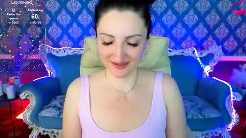 missrossi online show from 05/18/26, 04:07