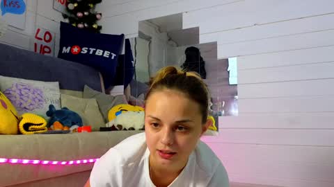 . online show from 12/06/24, 06:06