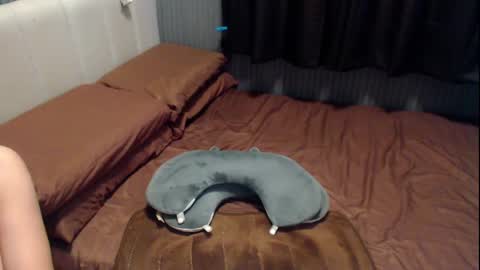 michelle online show from 01/10/25, 07:04