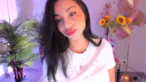 Sienna online show from 06/26/26, 04:39