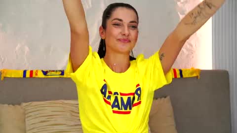 Snapshot of misssophiee_ chatting on 06/11/26, 08:40 Sophie online show from 06/11/26, 08:40