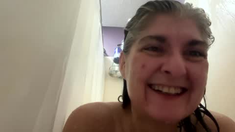 Miss Spooky Silverstacker online show from 02/04/25, 12:00