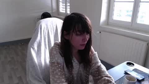 missthon online show from 12/04/24, 10:24