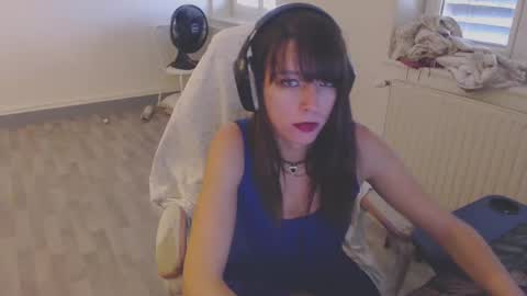 missthon online show from 12/05/24, 02:11