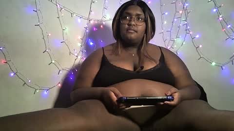 Misstrezzkristina online show from 02/27/25, 04:09