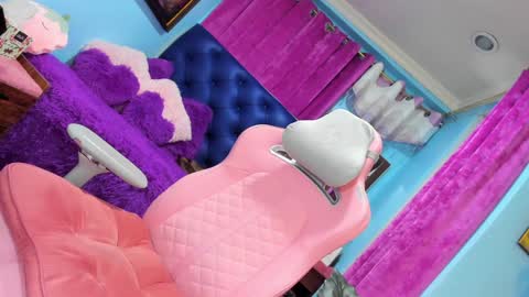 missvalentine18 online show from 02/07/25, 01:22