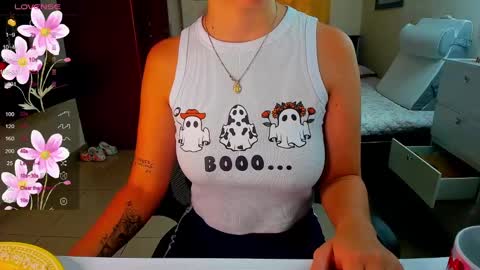 missvalery1 online show from 09/11/25, 09:48