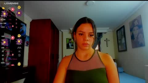 missvalery1 online show from 05/19/26, 10:49
