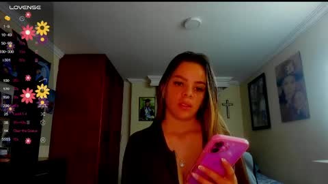 missvalery1 online show from 05/20/26, 11:00