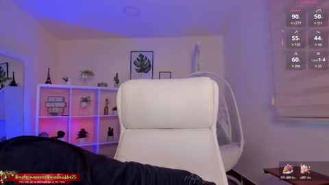 Snapshot of missvancouver_ chatting on 12/18/25, 01:06 Mafe Jimenez online show from 12/18/25, 01:06