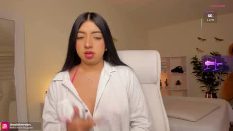 Snapshot of missvancouver_ chatting on 02/02/26, 12:48 Mafe Jimenez online show from 02/02/26, 12:48