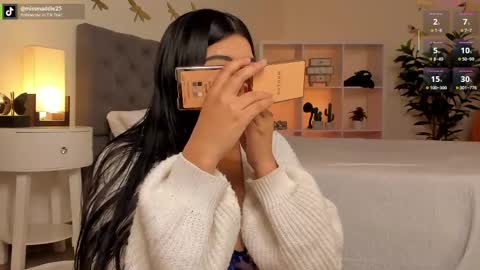 Snapshot of missvancouver_ chatting on 04/16/26, 02:40 Mafe Jimenez online show from 04/16/26, 02:40