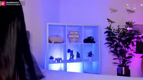 Snapshot of missvancouver_ chatting on 05/15/26, 11:45 Mafe Jimenez online show from 05/15/26, 11:45