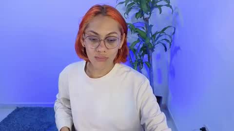 IG MISSVENUSS1 online show from 11/01/25, 08:49