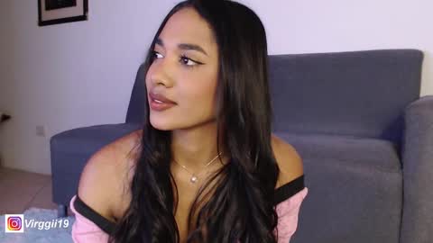 missvirggii online show from 02/11/25, 06:55