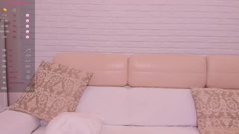 missxcaprice online show from 01/21/25, 06:00