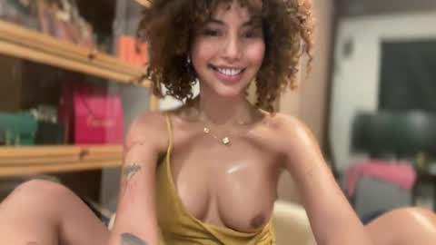 Divine Olga  online show from 06/16/26, 09:12