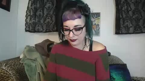 Missy Dee online show from 11/02/25, 07:55