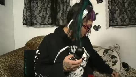 Missy Dee online show from 08/02/26, 06:34