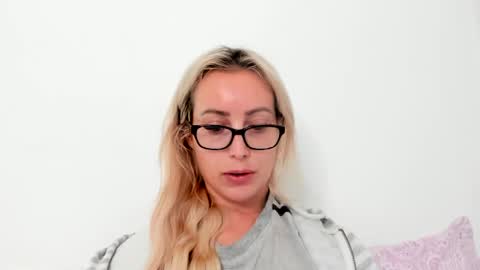 Missy matrix online show from 06/12/26, 09:30