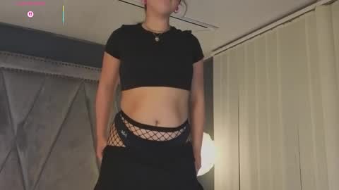 Snapshot of missy_taylor_ chatting on 10/09/25, 09:24 Missy online show from 10/09/25, 09:24