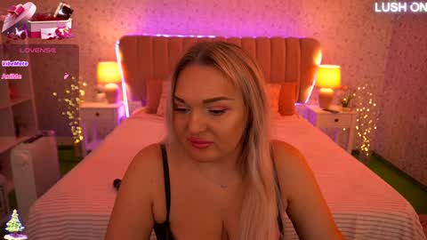  Amely  online show from 01/23/25, 07:54