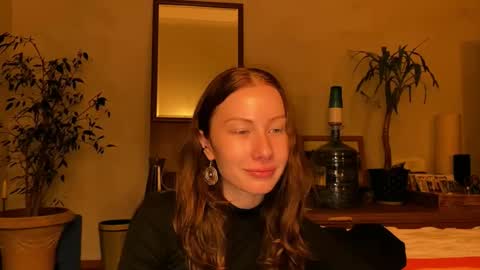 Snapshot of misszlataa chatting on 09/25/25, 07:39 Zlata online show from 09/25/25, 07:39