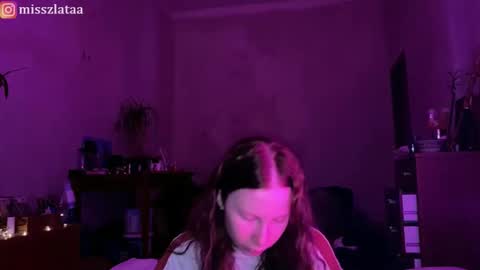 Snapshot of misszlataa chatting on 12/03/25, 06:50 Zlata online show from 12/03/25, 06:50