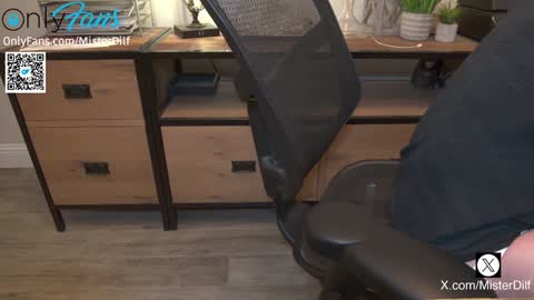 MISTER DILF  online show from 01/16/25, 02:51