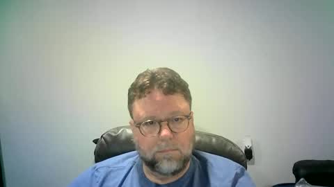 Snapshot of mister_happy567 chatting on 10/12/25, 05:39 Mr. Happy online show from 10/12/25, 05:39