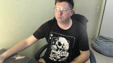 Snapshot of mistercoeur1 chatting on 03/12/25, 08:19 mistercoeur online show from 03/12/25, 08:19