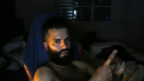 Snapshot of misterdiamond20252 chatting on 10/27/25, 05:44 misterdiamond20252 online show from 10/27/25, 05:44